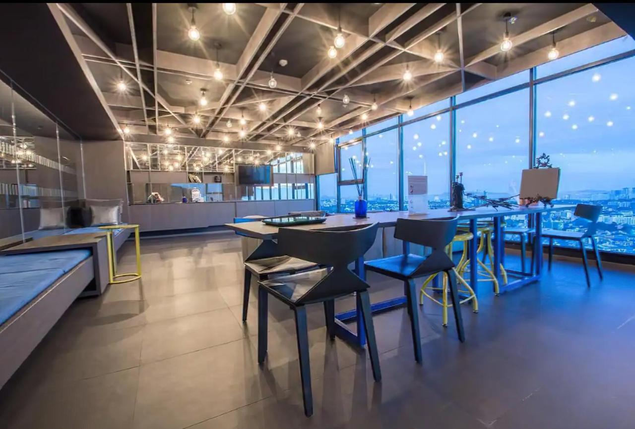 2 Bed Room, Large Living @ อพาร์ทเม้น *